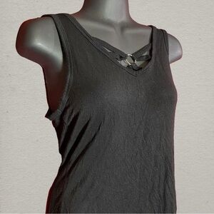 No Boundaries Black O-Ring Strappy Tank Top – Size Small